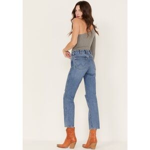 Wrangler Wild West Patty High Rise Distressed Cropped Straight Jeans Size 26